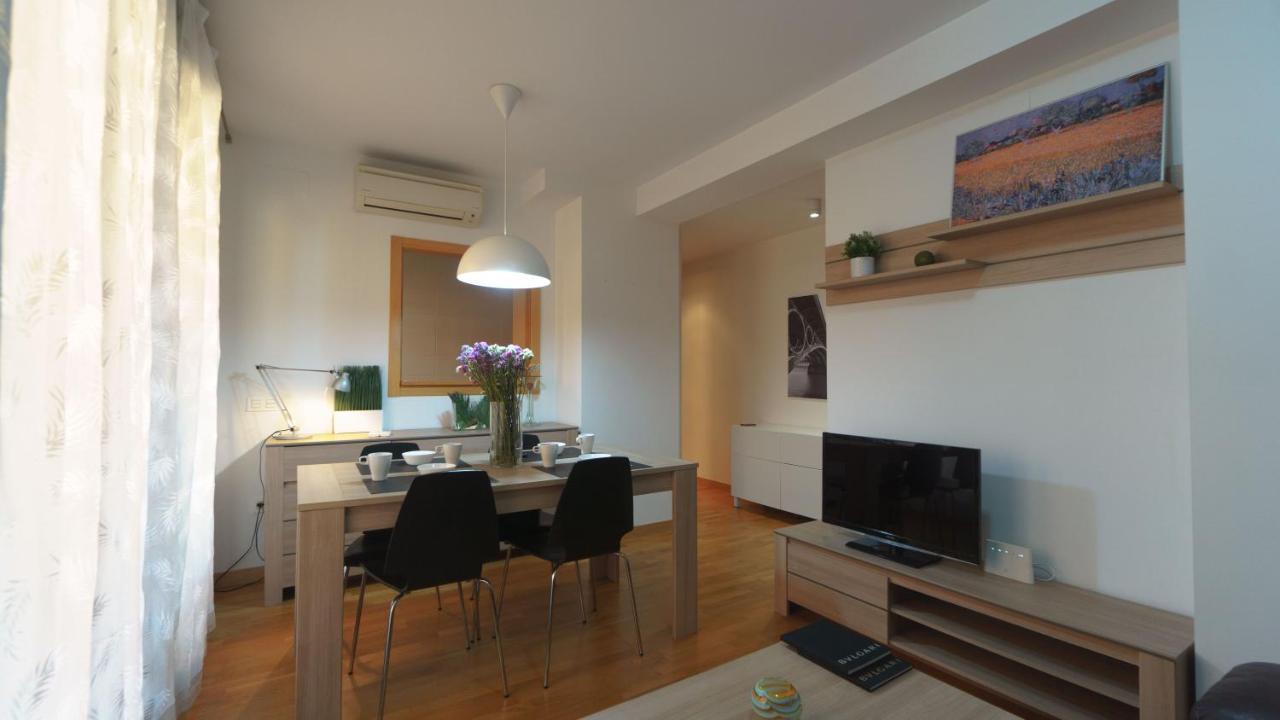 Rentalsevilla Coqueto Apartamento Con Terraza Privada Apartment Sevilla
